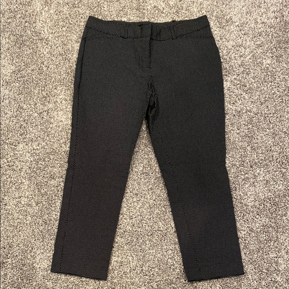 Worthington Capri’s Size: 6P